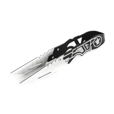 Tortuga tweaks Vito (red)